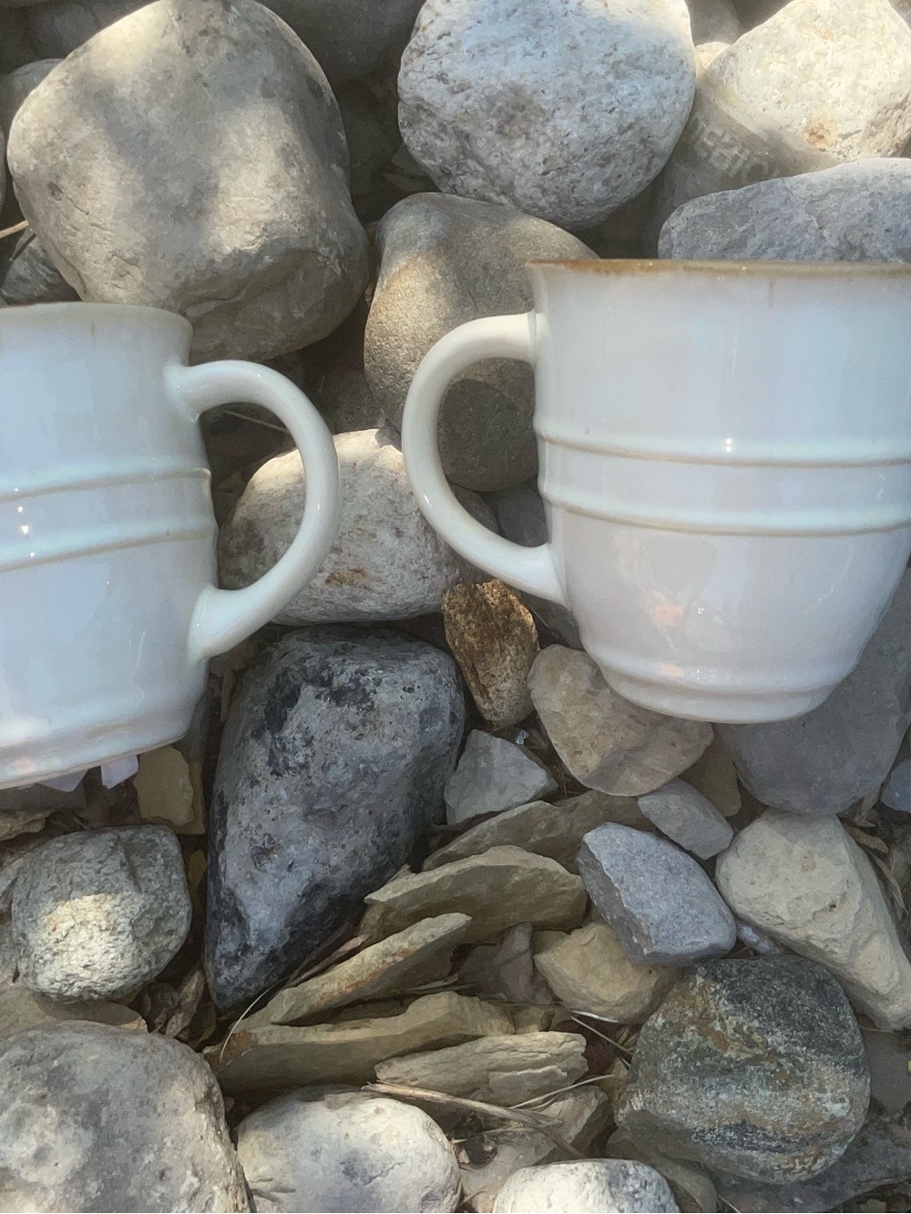 VTG Oversized barrel mugs handcrafted Pottery Coffee Mugs - Set of 2 - Picture 2 of 6